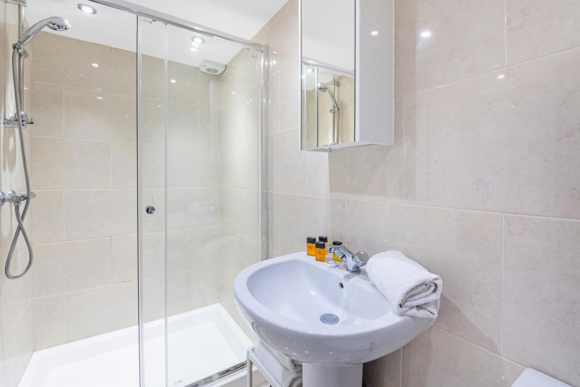 Modern South Kensington Apartment 伦敦 外观 照片